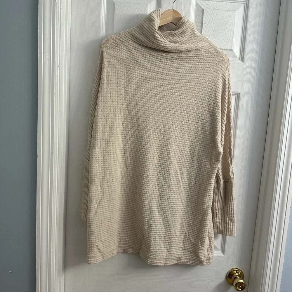 Free People Sweater Turtleneck Thermal Knit White Cream Minimalist Extra Small